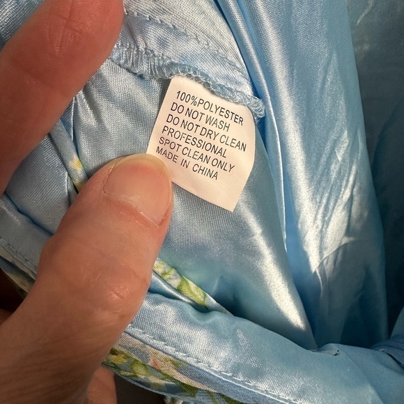 Mac Duggal Ruffle Tiered Floral Cut-Out Chiffon Gown, Size 12 (v) - Picture 15 of 16